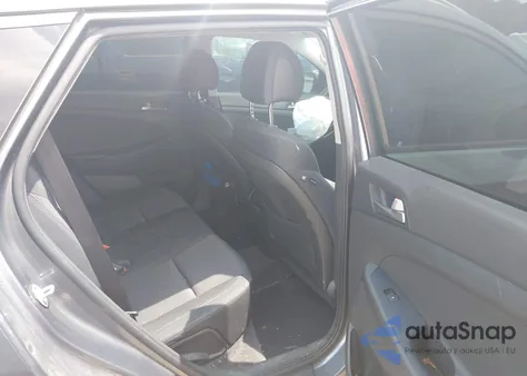 2017 Hyundai Tucson Sport z USA, uszkodzony, nr VIN KM8J3CA24HU268949